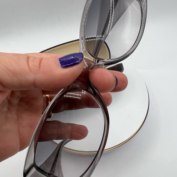 Celine EUC transparent grey sunglasses with branded case … - Picture 10 of 10